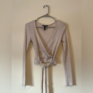 Forever 21 Cream V Neck Knit Sweater (Size Medium)